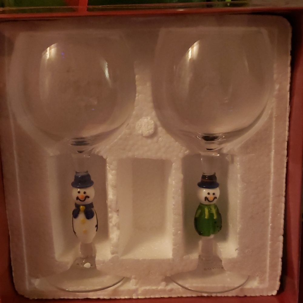Handcrafted  set of two Christmas  wine glasses